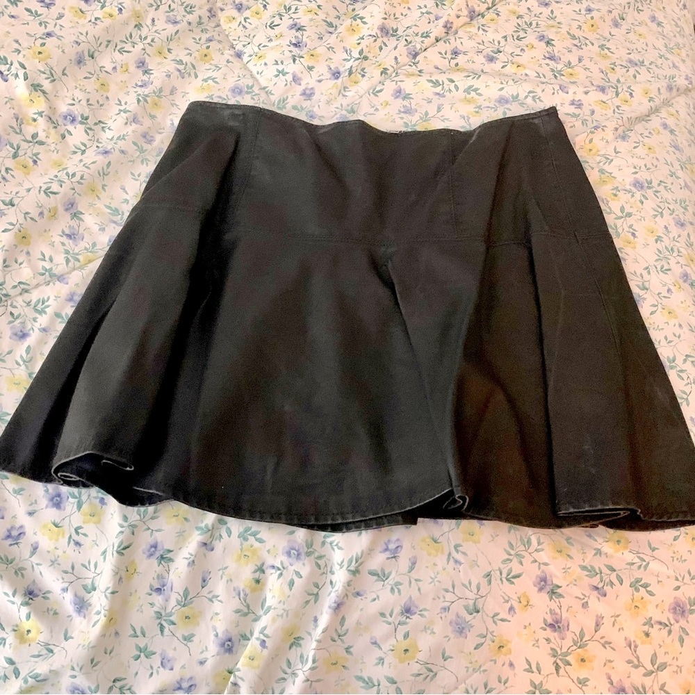 FREE PEOPLE NEW Black Vegan Leather Flare Skirt, Back Zip, Size 8